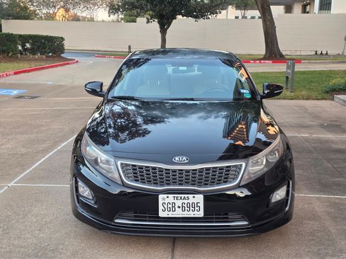 Used 2015 Kia Optima LX image 11