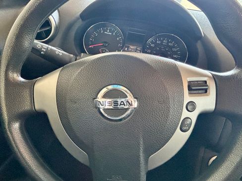 Used 2013 Nissan Rogue S image 9