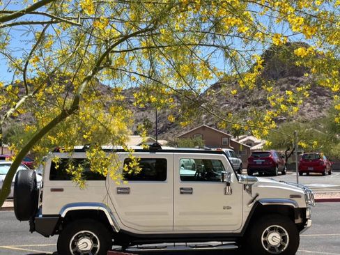 Used 2006 HUMMER H2 image 1