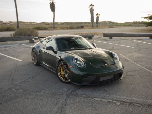 Used 2026 Porsche 911 GT3 RWD image 2