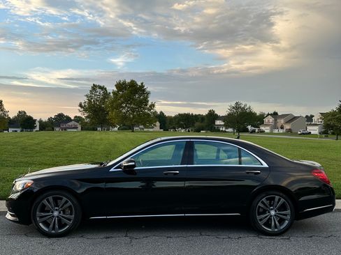 Used 2015 Mercedes-Benz S 550 4MATIC Sedan image 4