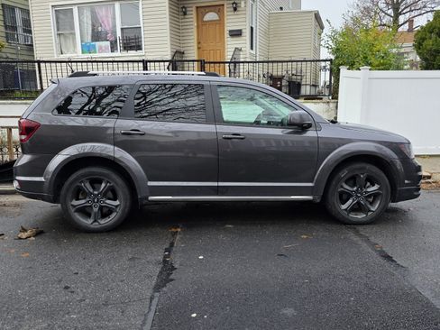 Used 2018 Dodge Journey Crossroad w/ Nav & Sun Group image 5