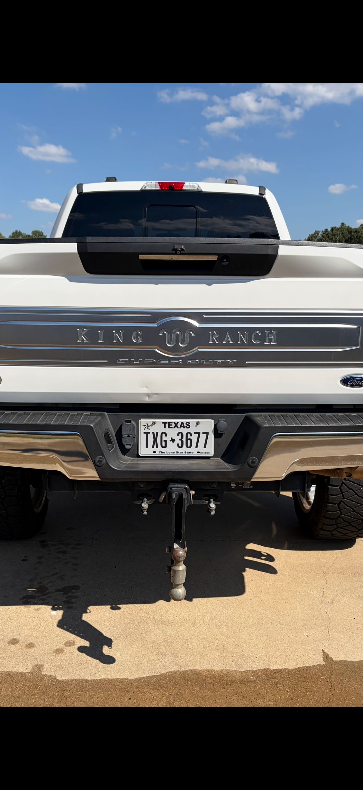Used 2022 Ford F250 King Ranch w/ King Ranch Ultimate Package AWD/4WD image 11