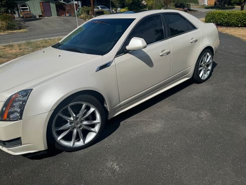 Used 2012 Cadillac CTS Luxury image 8