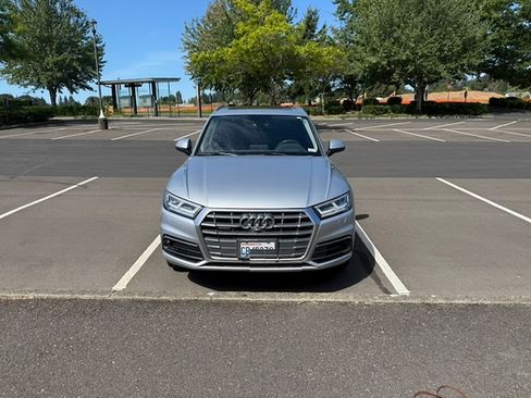 Used 2018 Audi Q5 Prestige AWD/4WD image 4