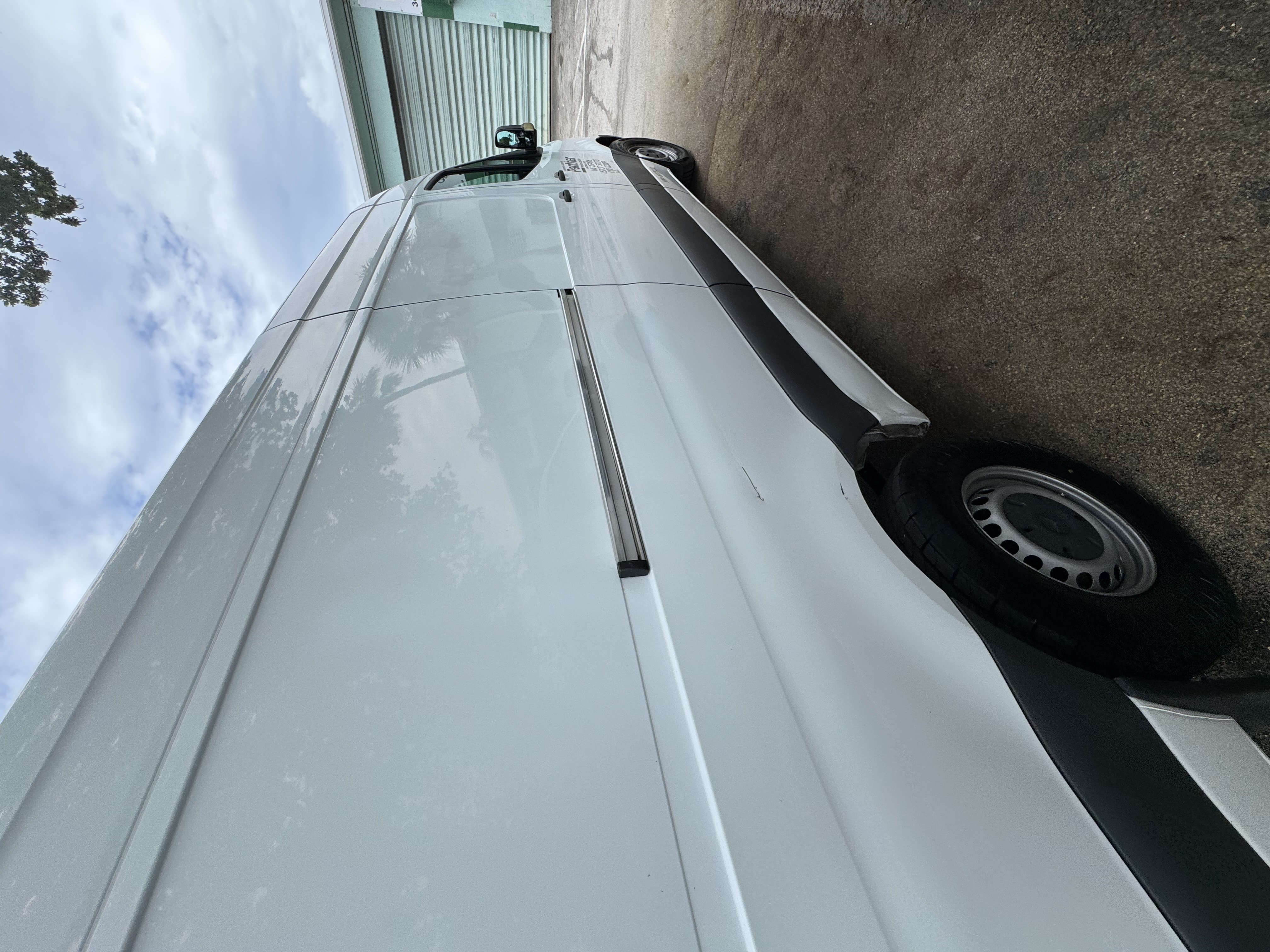 Used 2021 Mercedes-Benz Sprinter 2500 image 8
