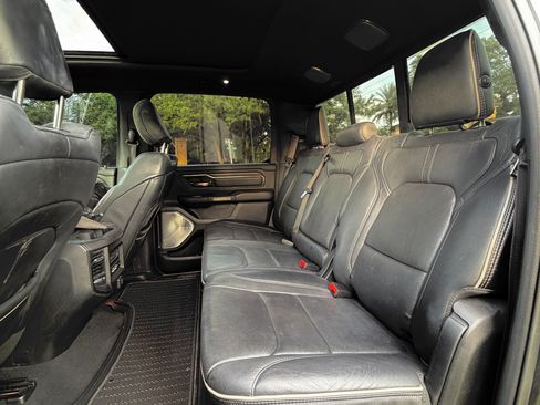 Used 2019 RAM 1500 Limited image 9