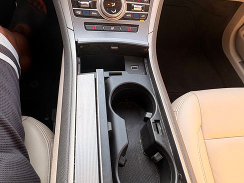 Used 2019 Lincoln MKZ Reserve w/ Reserve Plus Package FWD image 22