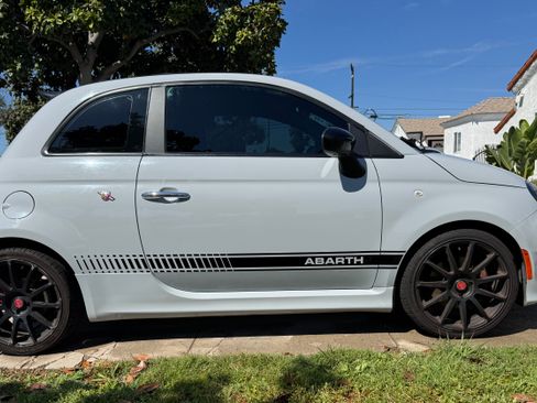Used 2017 FIAT 500 Abarth w/ Popular Equipment Package image 8