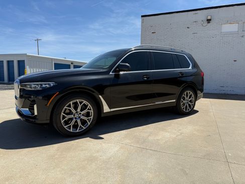 Used 2020 BMW X7 xDrive40i w/ Premium Package image 1