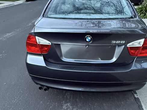 Used 2007 BMW 328i Sedan image 2