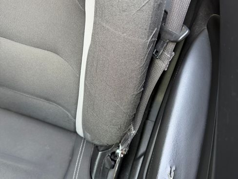 Used 2017 Chevrolet Camaro SS image 10