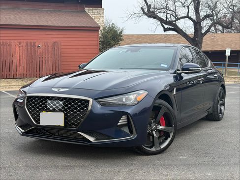 Used 2019 Genesis G70 3.3T Advanced w/ Sport Package RWD image 2