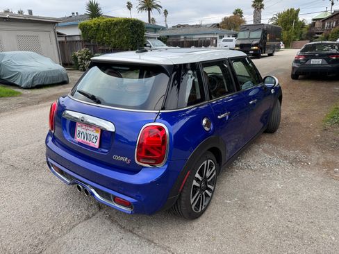 Used 2019 MINI Cooper S image 6