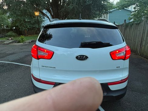 Used 2012 Kia Sportage EX w/ EX Premium Pkg AWD/4WD image 6