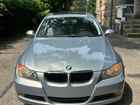 Used 2006 BMW 325i Sedan RWD image 6