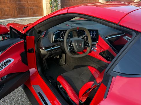 Used 2023 Chevrolet Corvette Stingray Preferred Conv w/ Z51 Performance Package image 16