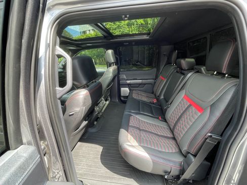 Used 2022 Ford F150 Lariat w/ Equipment Group 502A High AWD/4WD image 28