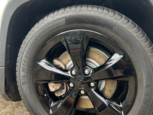 Used 2016 Jeep Cherokee Latitude image 18