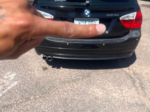 Used 2007 BMW 328i Wagon image 11