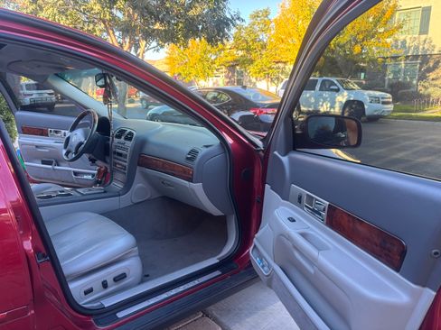 Used 2005 Lincoln LS image 14
