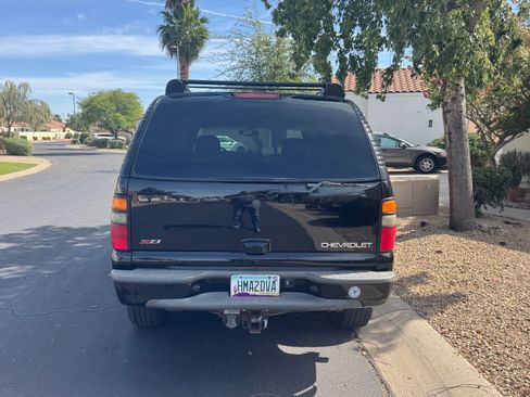 Used 2004 Chevrolet Tahoe Z71 w/ Z71 Preferred Equipment Group image 8