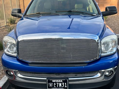 Used 2007 Dodge Ram 1500 Truck SLT w/ Sound & Secure Value Group image 4