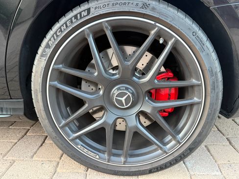 Used 2023 Mercedes-Benz E 63 AMG S image 13