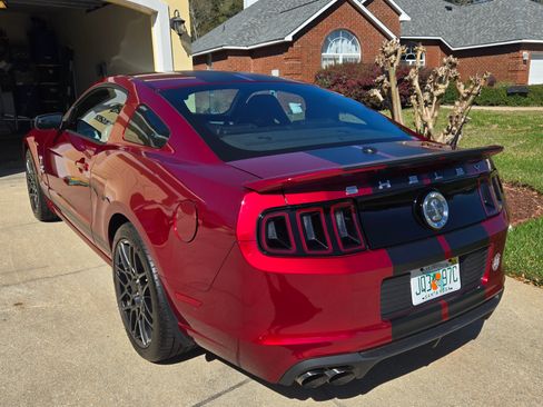 Used 2014 Ford Mustang Shelby GT500 w/ Equipment Group 821A image 20