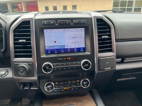 Used 2020 Ford Expedition Max Platinum AWD/4WD image 12