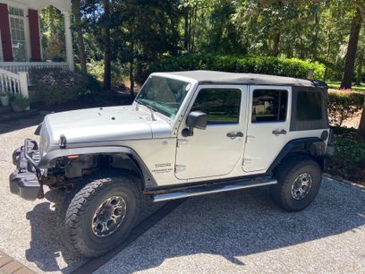 Used 2011 Jeep Wrangler Unlimited Sport
