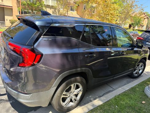 Used 2018 GMC Terrain SLE FWD image 6