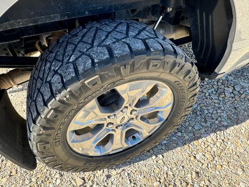 Used 2021 Ford F150 Platinum w/ Equipment Group 701A High image 9