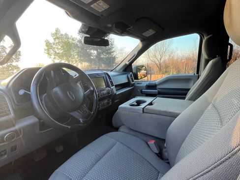 Used 2019 Ford F150 XLT w/ Equipment Group 301A Mid image 6