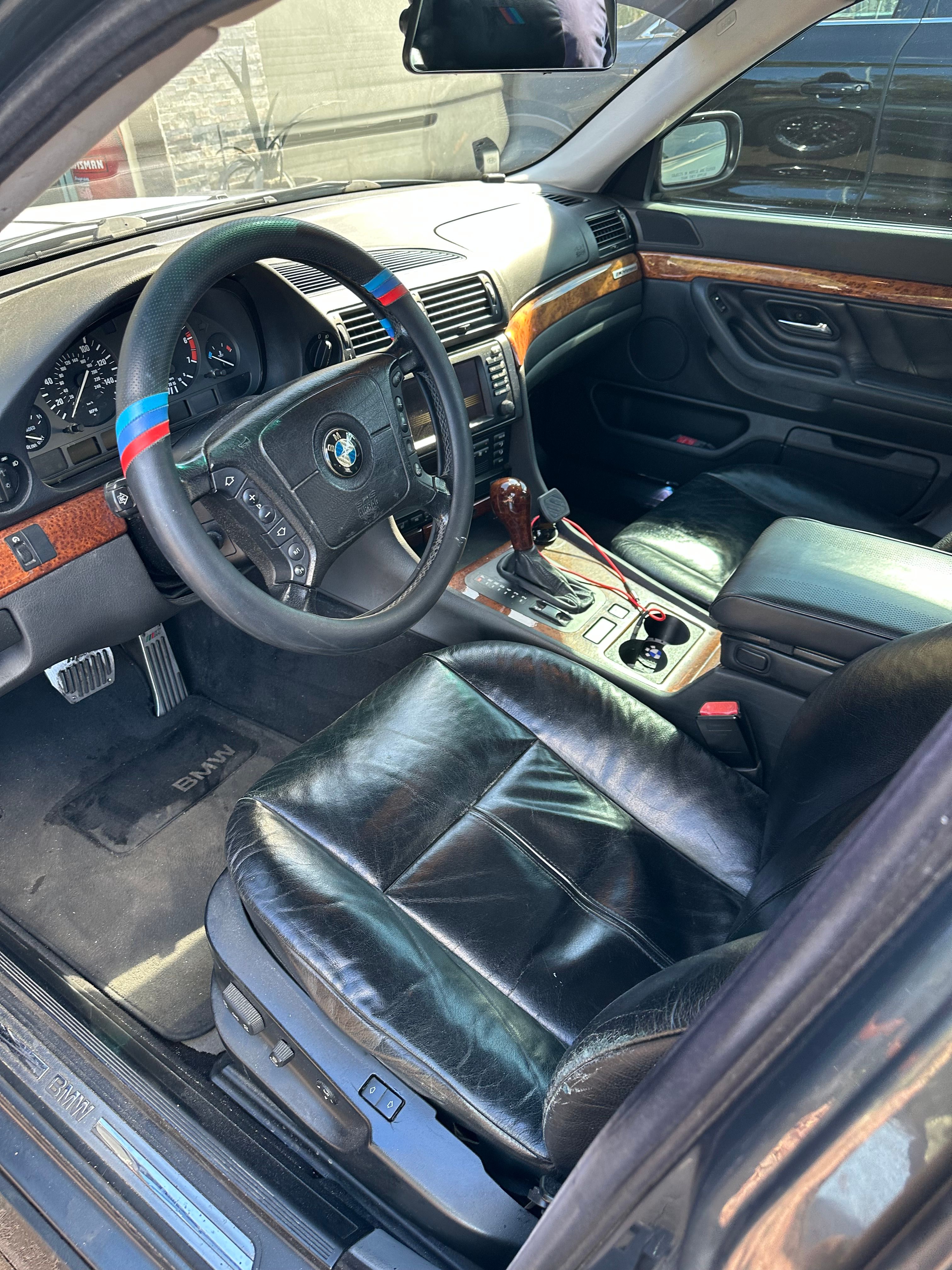 Used 2001 BMW 740iL RWD image 25