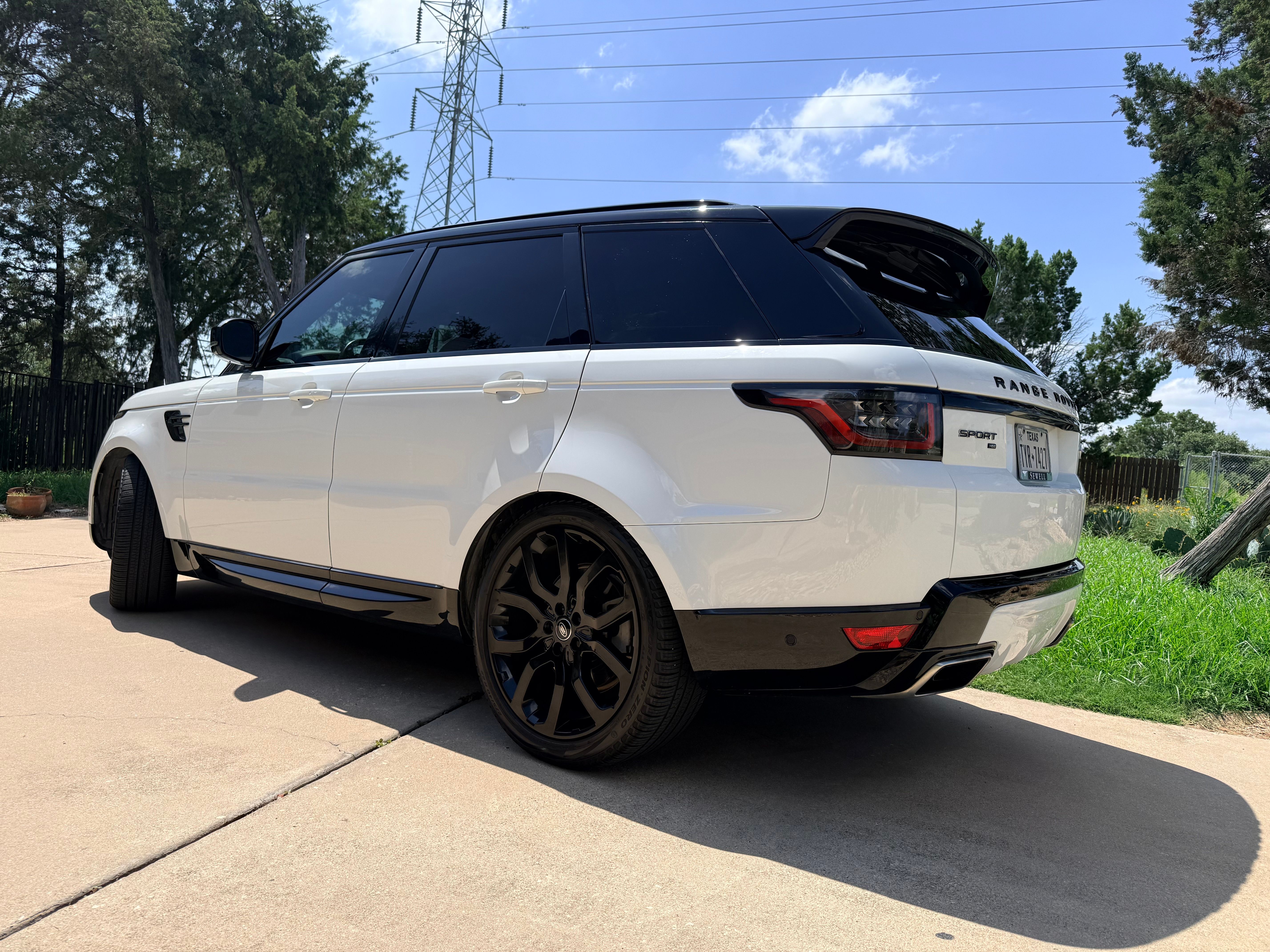 Used 2020 Land Rover Range Rover Sport HSE AWD/4WD image 6