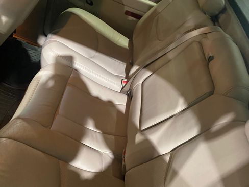 Used 2006 Cadillac Escalade EXT image 6