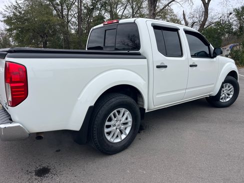 Used 2019 Nissan Frontier SV w/ Value Truck Package image 13