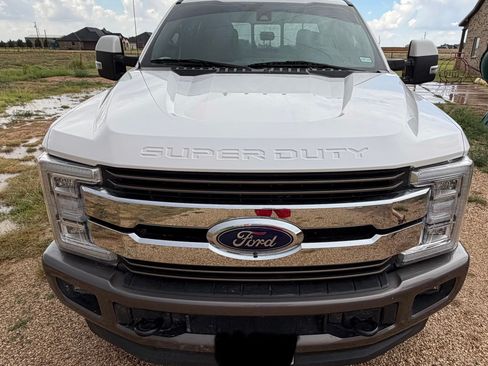 Used 2019 Ford F350 King Ranch w/ King Ranch Ultimate Package AWD/4WD image 4