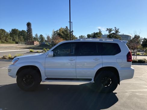 Used 2004 Lexus GX 470 AWD/4WD image 1