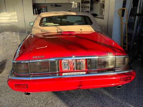Used 1995 Jaguar XJS 4.0 Convertible image 8