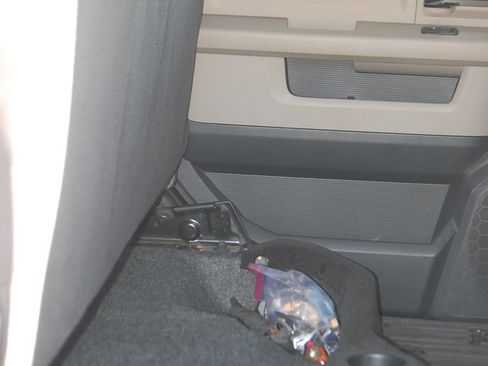 Used 2009 Dodge Ram 1500 Truck SLT w/ Remote Start & Security Group image 17