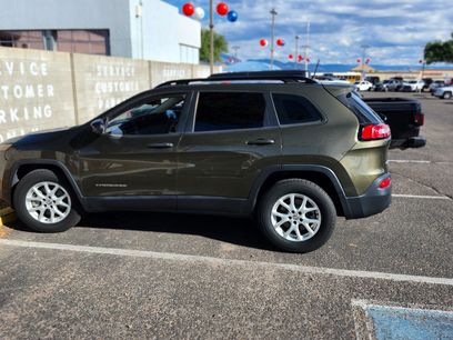 Used 2016 Jeep Cherokee Sport