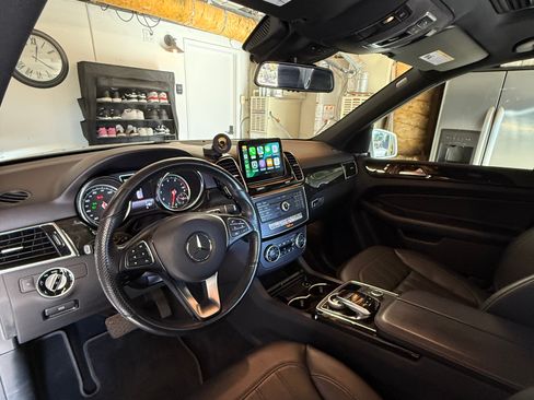 Used 2018 Mercedes-Benz GLE 350 image 9