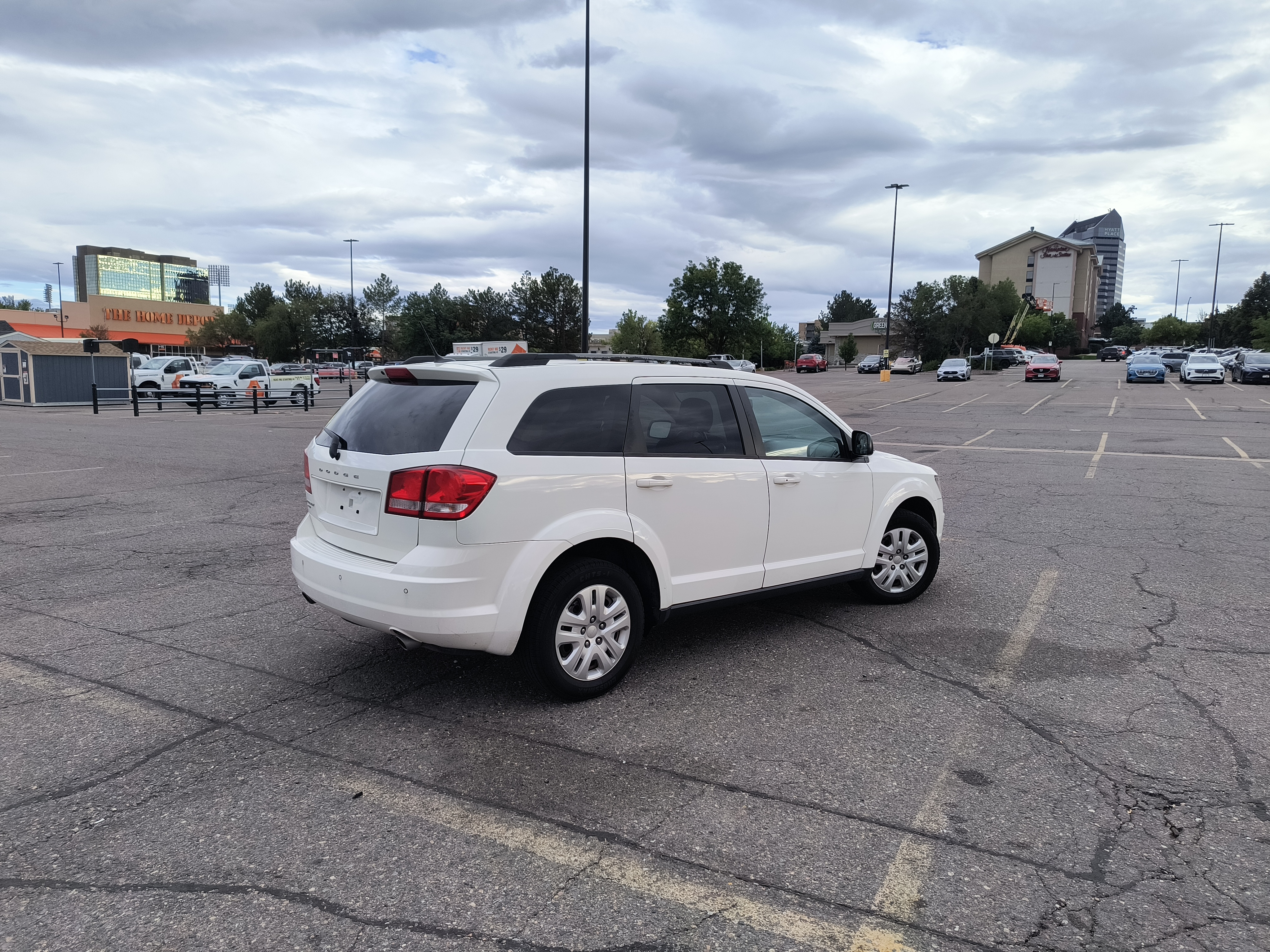 Used 2017 Dodge Journey SE w/ Comfort/Convenience Group AWD/4WD image 5