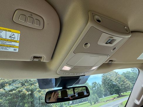 Used 2019 Ford F150 Lariat AWD/4WD image 24