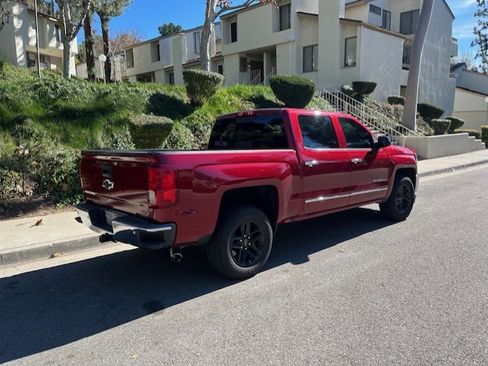 Used 2018 Chevrolet Silverado 1500 LTZ w/ LTZ Plus Package image 6