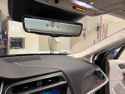 Used 2022 Jaguar I-PACE HSE image 10