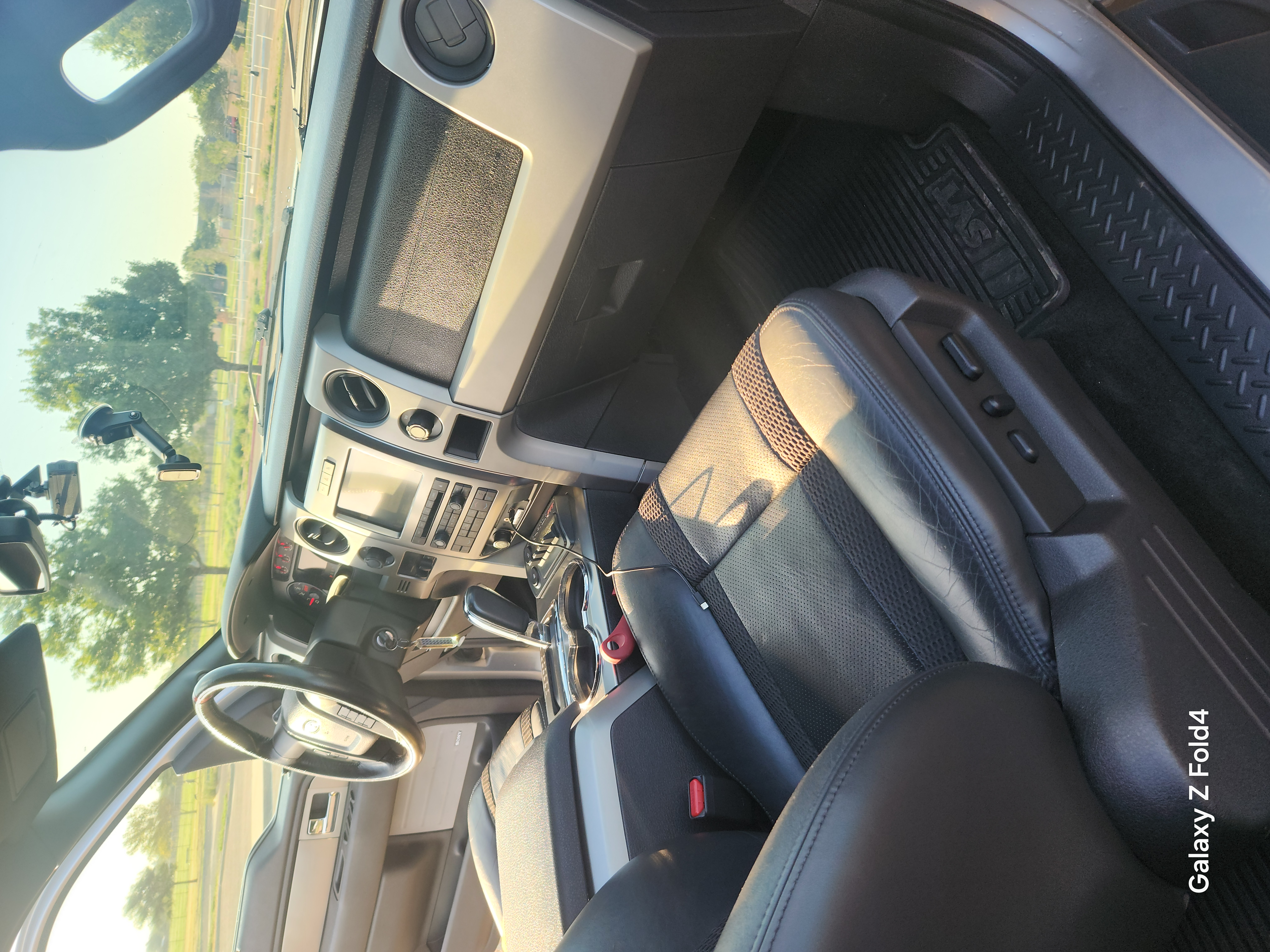 Used 2012 Ford F150 Raptor w/ Raptor Luxury Pkg AWD/4WD image 15