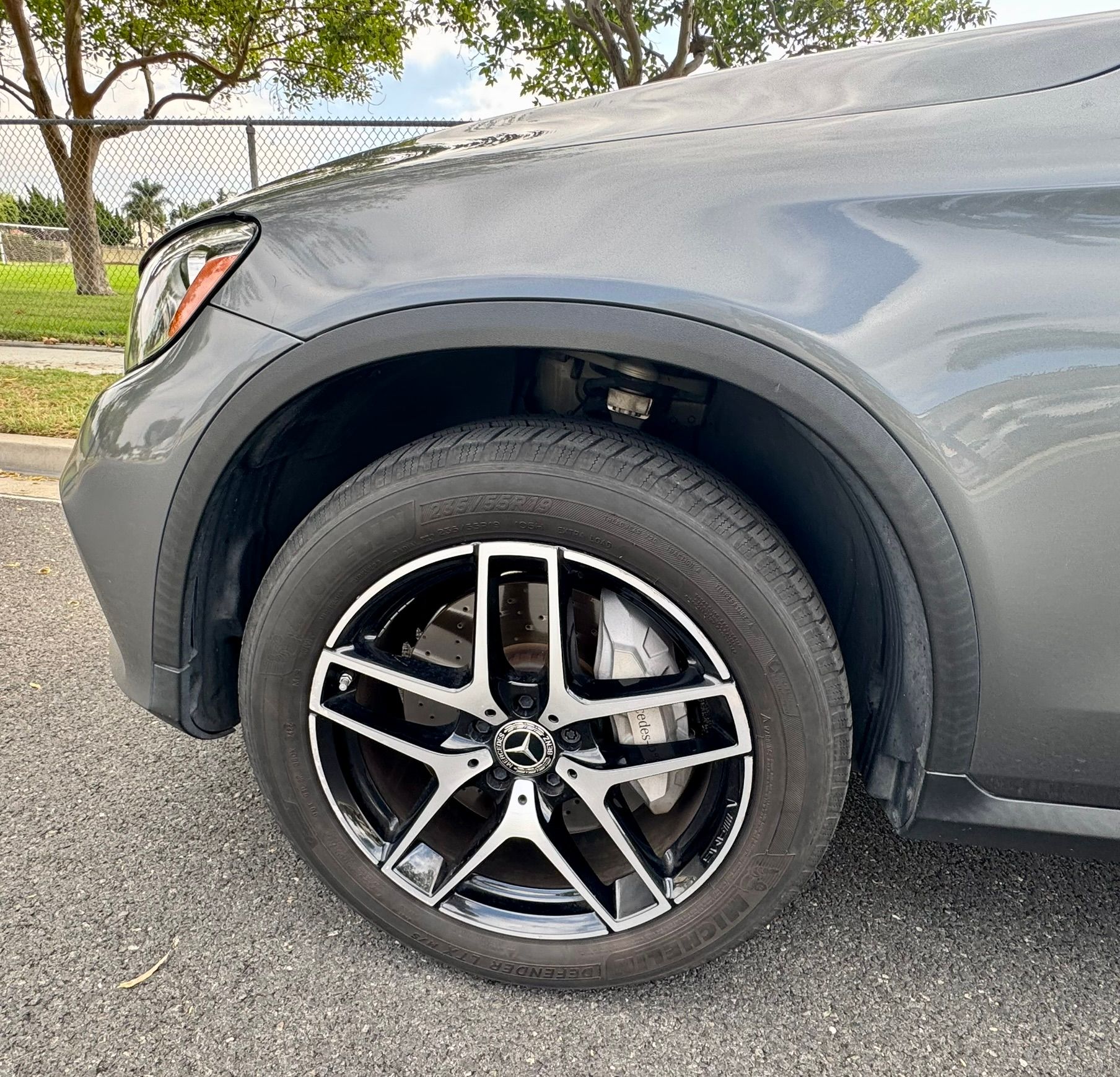 Used 2019 Mercedes-Benz GLC 300 image 9